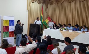 Presentan en Beni la Constitución Política del Estado traducida a idiomas originarios
