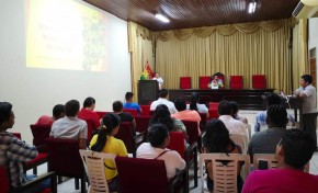 En Beni, 40 personas inician el curso permanente para notarias y notarios electorales