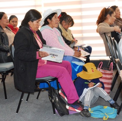 mujeres-familia_261118