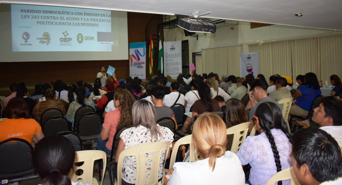 taller_acosoyviolenciapolitica_131118