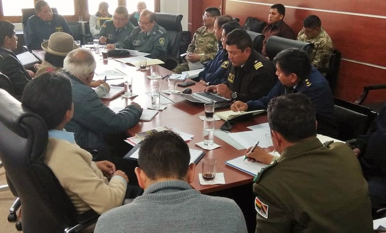 reunion_seguridad_primarias_2201198_3