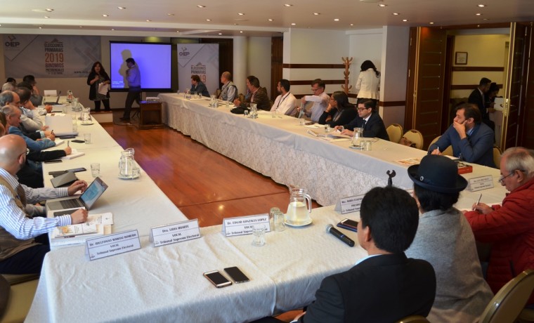 reuniones-observadores_primarias_250119_4