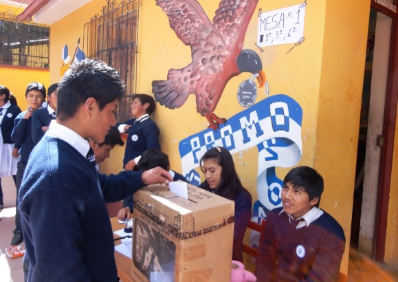 gob.estudiantiles_potosi_130219_1