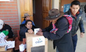 El TED Chuquisaca destaca la tranquilidad en el desarrollo del Referendo Autonómico en Alcalá