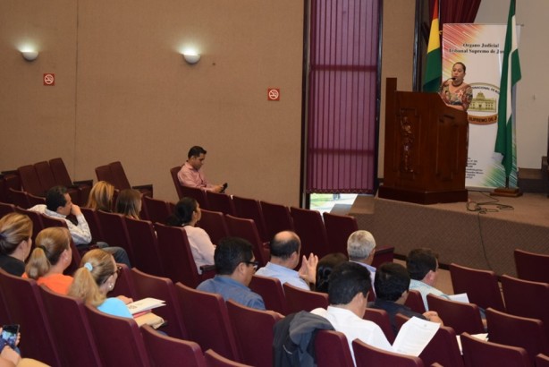 jueces_santacruz_160719