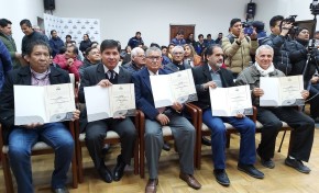 El TED Tarija entrega credenciales a diez consejeras y consejeros electos de COSAALT
