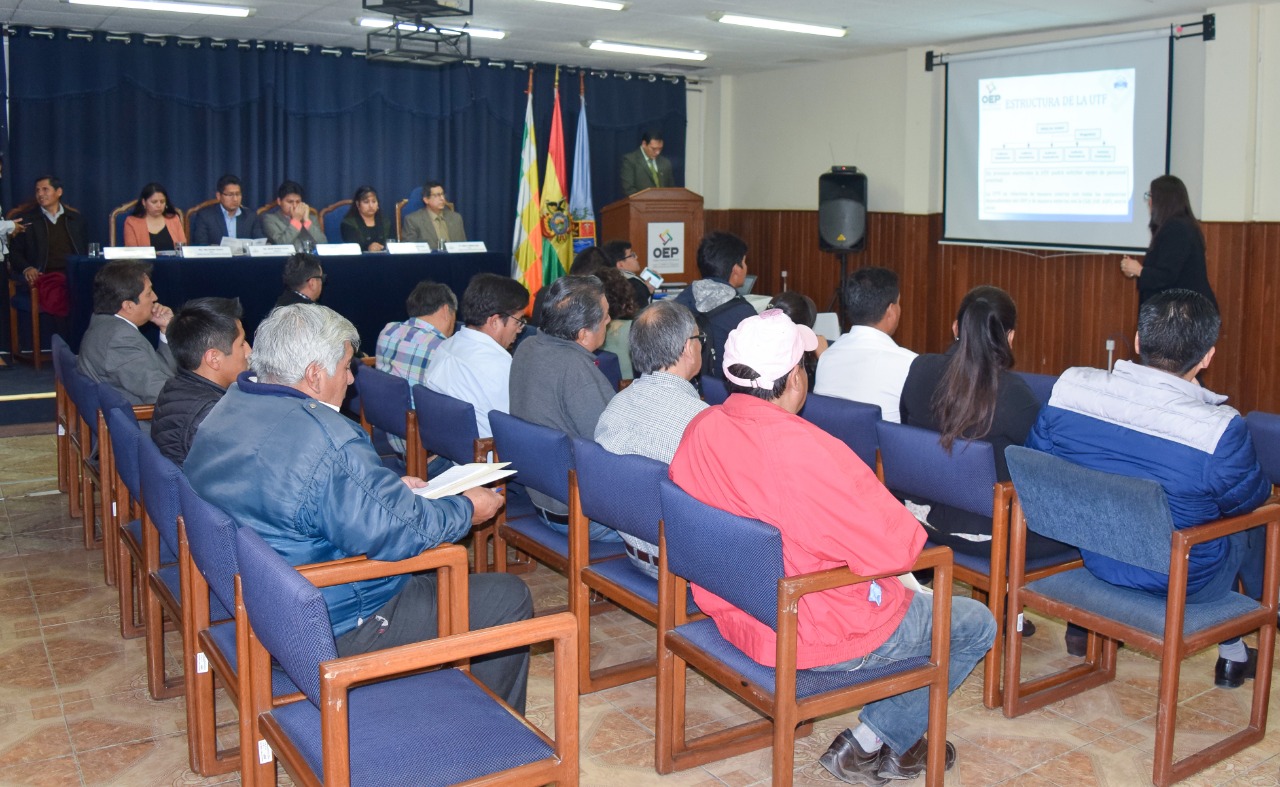 socializacion_utf_cbba_170919