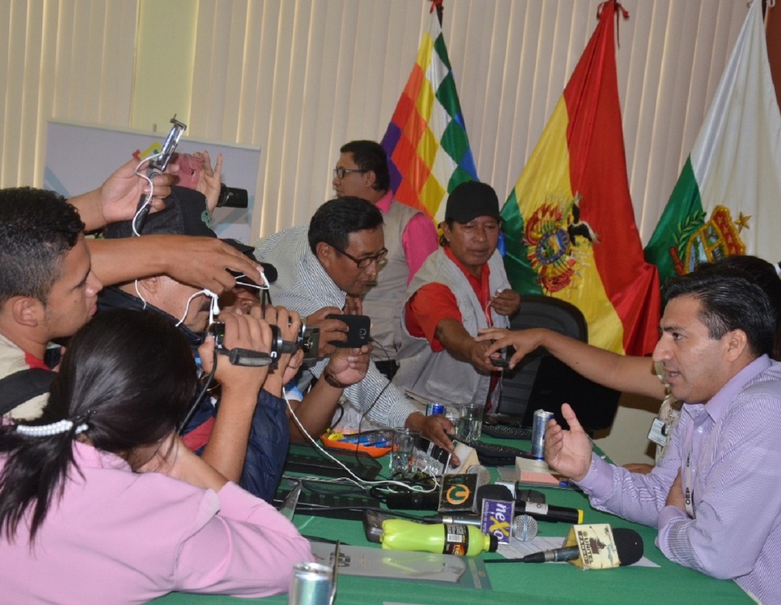 c79180d2-364b-4c4b-82d2-16c1e6eb7743