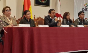 En Chuquisaca inauguran la jornada electoral  con normalidad y con la presencia de autoridades