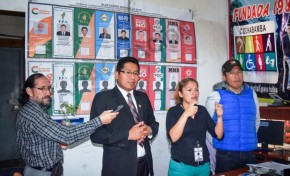 El TED Cochabamba socializa las características de las Elecciones Generales en lenguaje de señas