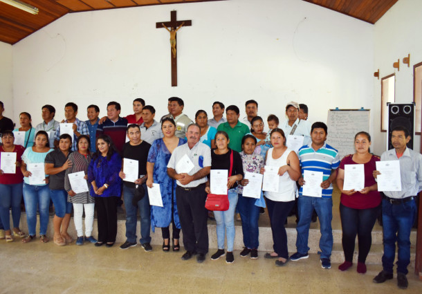 Reciben credenciales 27 asambleístas de la AIOC Guaraní Charagua Iyambae