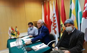 El TSE informa a diplomáticos, delegados políticos y periodistas el protocolo de bioseguridad para la votación en Madrid