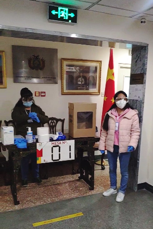 Apertura de mesa en la ciudad de Beijing.