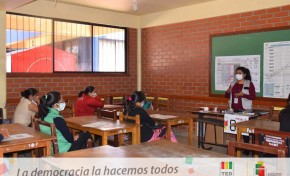 El TED Cochabamba realiza la capacitación permanente a jurados electorales