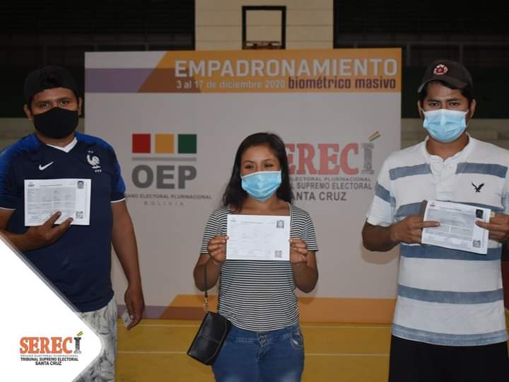 sereciempadrona-scruz