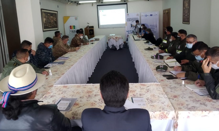 TED La Paz - Fuerzas Armadas y Policia 2