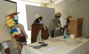 Autoridades de la Nación Uru son capacitadas para la elección del 7 de marzo