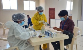 Realizan pruebas rápidas de Covid-19 al personal del TED Potosí