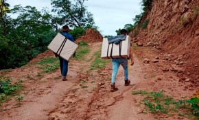 El TED de Chuquisaca concluye la entrega de 1.904 maletas electorales y bosas de recinto