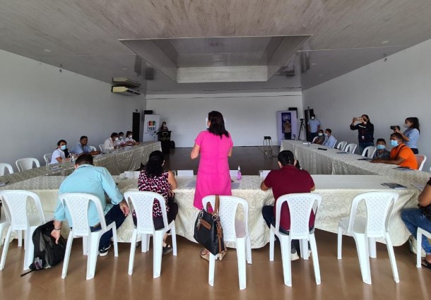 Representantes de instituciones del Beni dialogan sobre los avances de la democracia intercultural