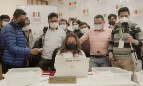 El TED Chuquisaca explica el sistema de cómputo departamental en un simulacro