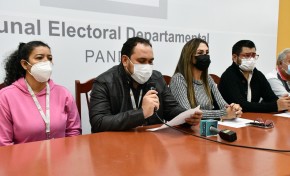 Más de 600 personas se beneficiaron con certificados de nacimiento gratuitos en la Feria de Cultural Registral y Democracia Intercultural