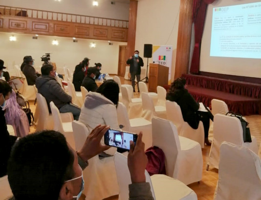 horizontal taller ted la paz