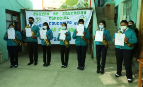 TED Oruro: estudiantes del Centro de Educación Especial reciben credenciales y apuntan a tener ambientes propios