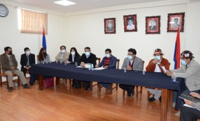 El TSE y la UNSXX preparan un convenio de cooperación para fortalecer la democracia intercultural