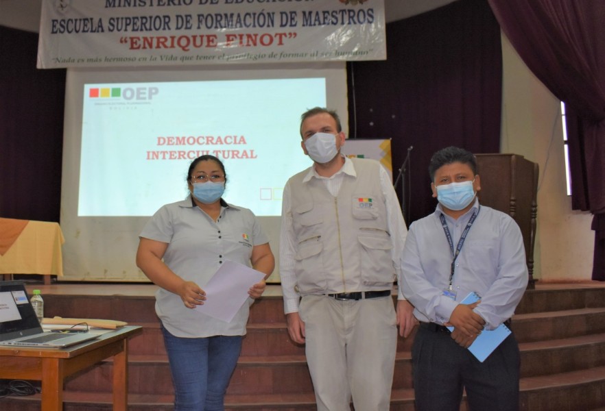 11ed1bca-981e-4d60-b7a7-5291ca35f5e8