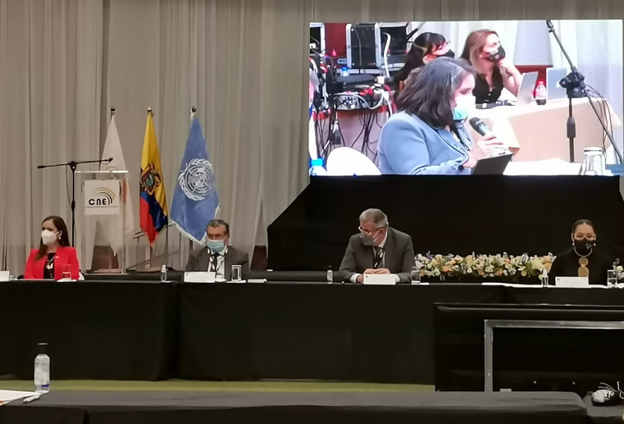 FRONTAL FORO ECUADOR