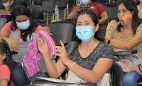 Estudiantes de la ESFM Enrique Finot se capacitan en democracia intercultural y paritaria