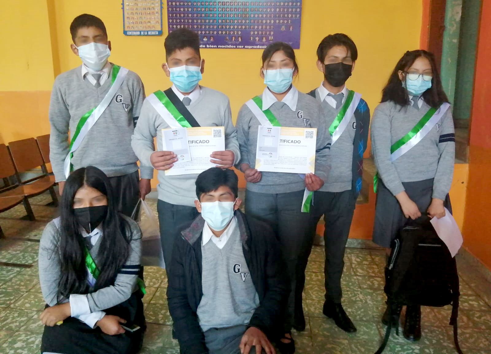 ESTUDIANTES LA PAZ 1