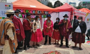 El TED La Paz participa en la Feria de las Democracias y acompaña las exposiciones de 62 estudiantes de escuelas de formación de maestros