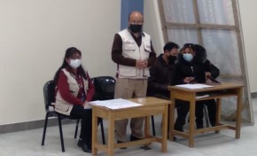 Oruro: parlamentarios, padres de familia y servidores públicos reciben información sobre los servicios que brinda el Serecí
