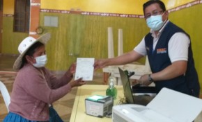 OEP despliega brigada del Serecí para ejecutar una campaña de saneamiento y certificación en la zona Sur de Cochabamba