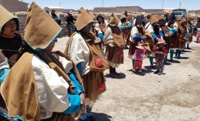 Valoran la elección de mujeres en dos ayllus de Uru Chipaya para su Gobierno Autónomo