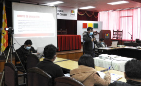 El TED Oruro ofrece apoyo técnico a agrupaciones ciudadanas para la adecuación de estatutos