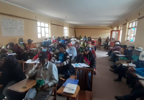 Jatun Ayllu Yura recibe la resolución del OEP que aprueba la conformación de su gobierno autónomo