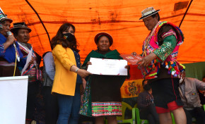 El gobierno de la Autonomía Originaria del  Jatun Ayllu Yura recibe credenciales por parte del Órgano Electoral Plurinacional