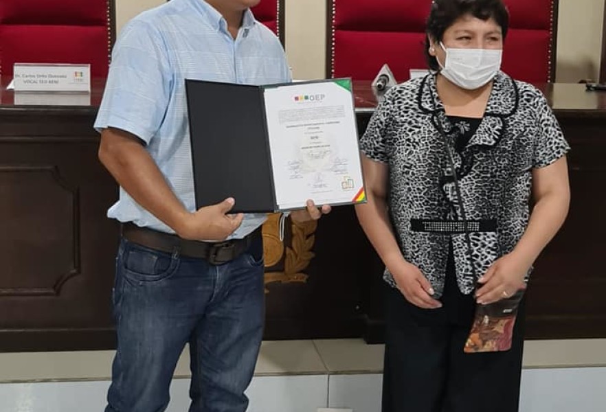 ENTREGA CREDENCIALES 7