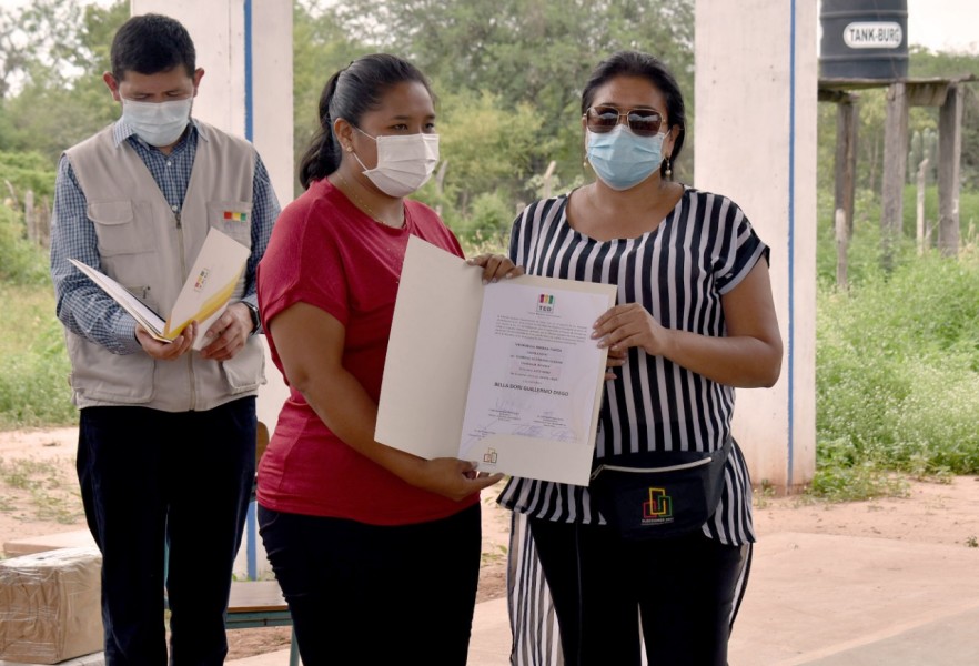 Entrega de credencial Charagua 3