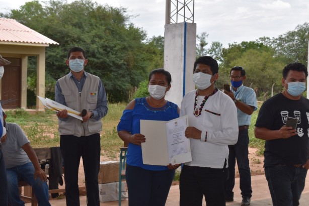 Entrega de credenciales Charagua 1