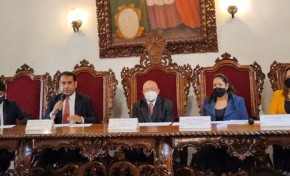 Sucre: TSE y Universidad San Francisco Xavier presentan el diplomado en Derecho Electoral para fortalecer la democracia intercultural