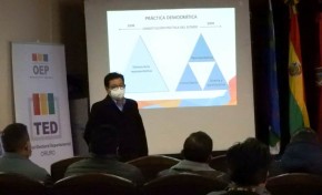 TED Oruro apoya a la Dirección Distrital de Toledo para la elección de Gobiernos Estudiantiles