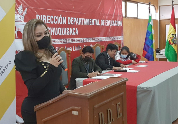TED Chuquisaca: más de 70 maestros de secundaria se capacitan para la Elección de Gobiernos Estudiantiles