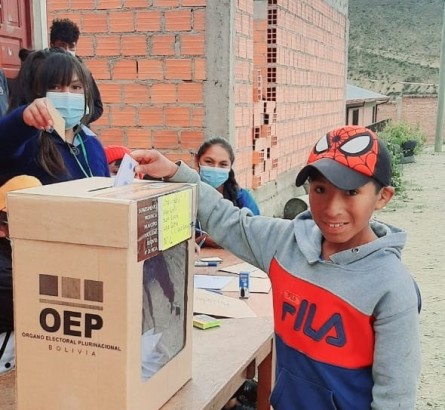 CHUQ GOBIERNOS EST 006