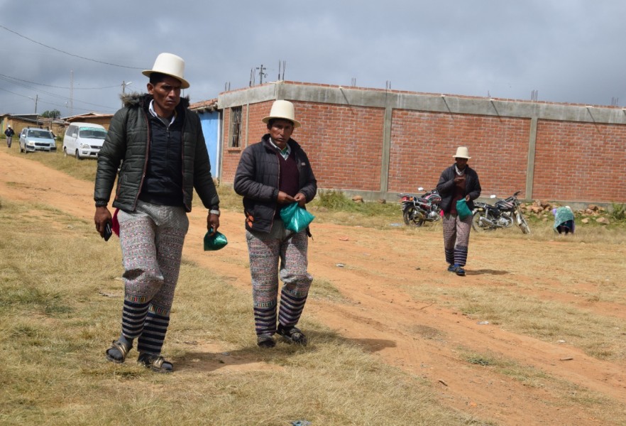RAQAYPAMPEÑOS DE SUB STGO ASISTEN A LA ELECCIÓN PRECANDIDATOS