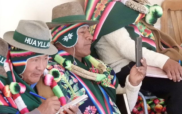 02_SantiagoHuayllamarca