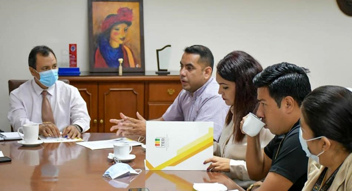 REUNION-SCZ-UAGRM 05